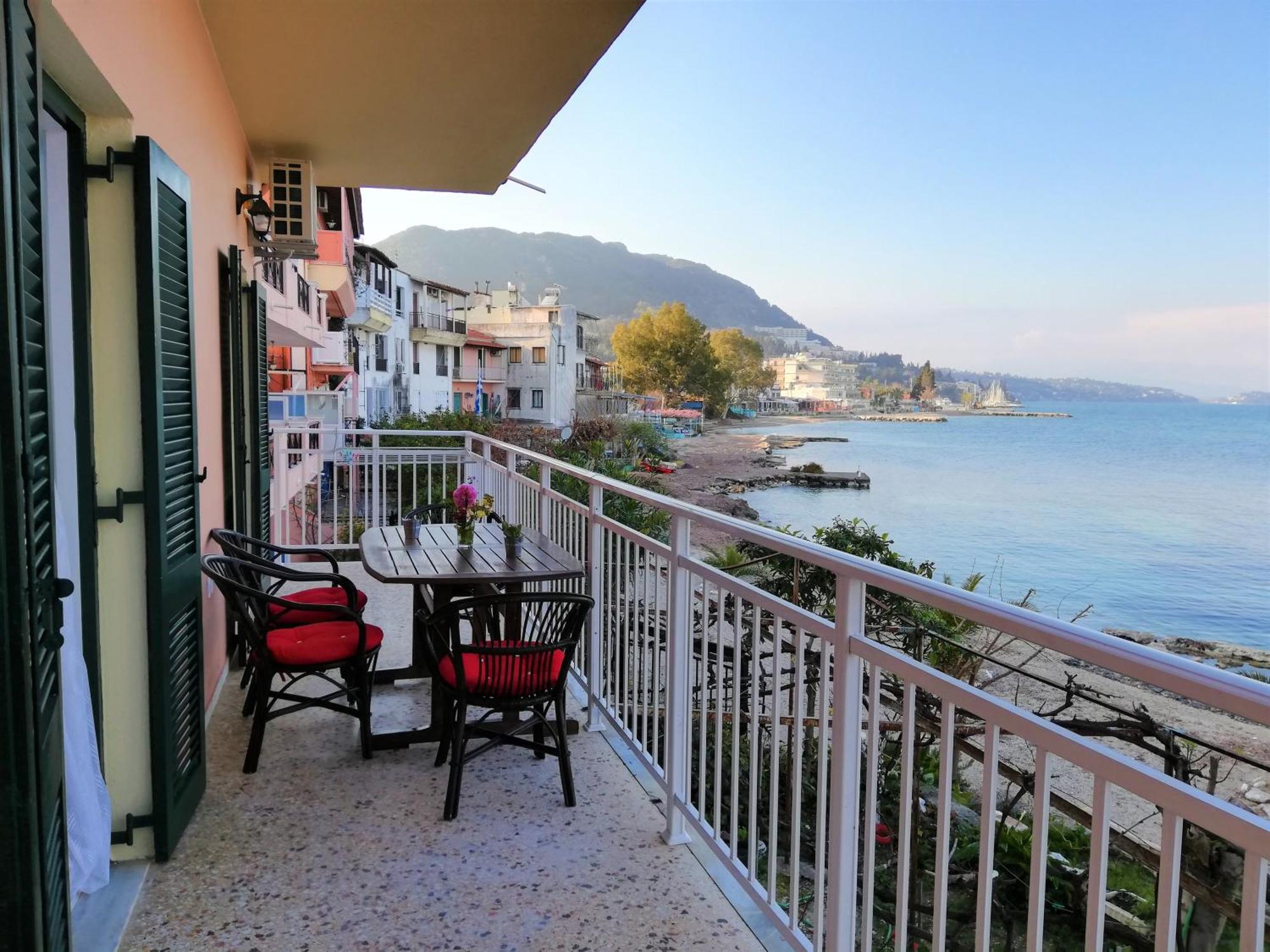 Vassia'S Beach Houses Mpenitses Eksteriør billede